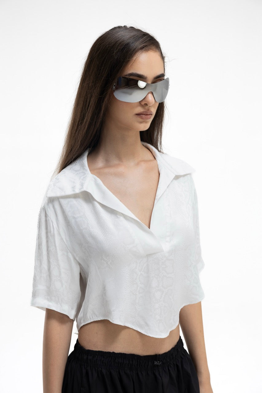 Scalesync – Cropped Shirt