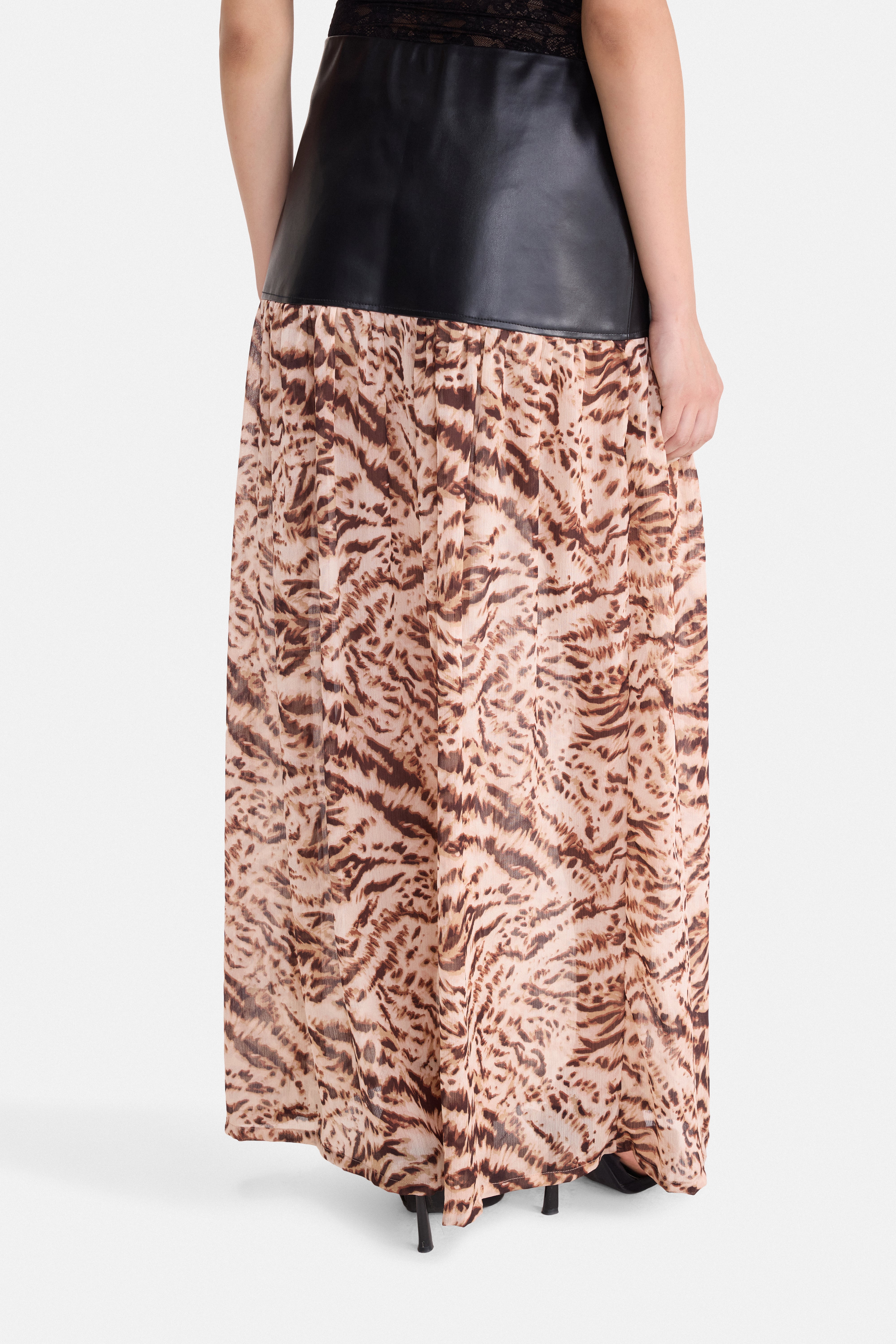WILD WHISPER – Tiger Print Skirt
