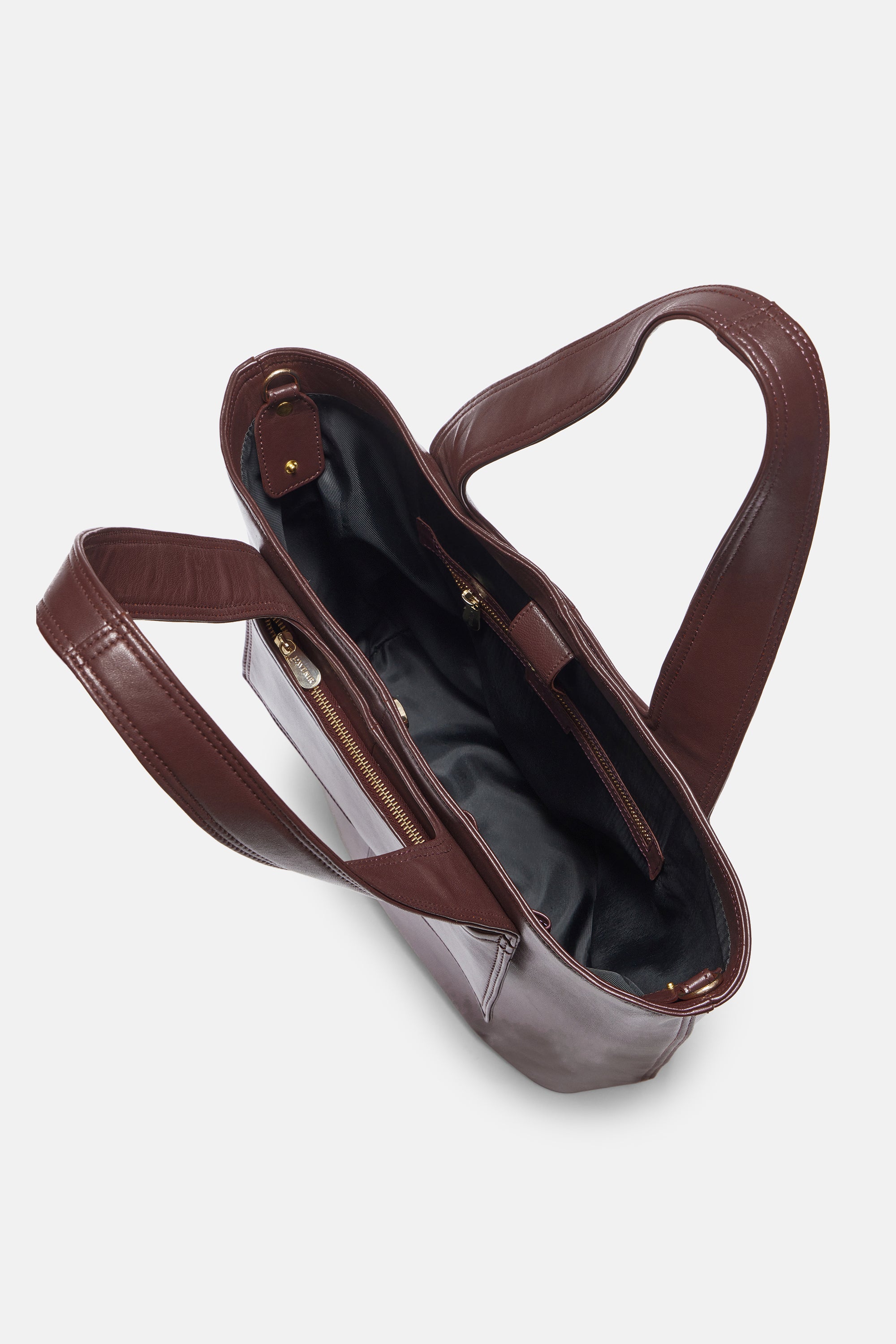 Barbara - Travel Tote Bag - Wine