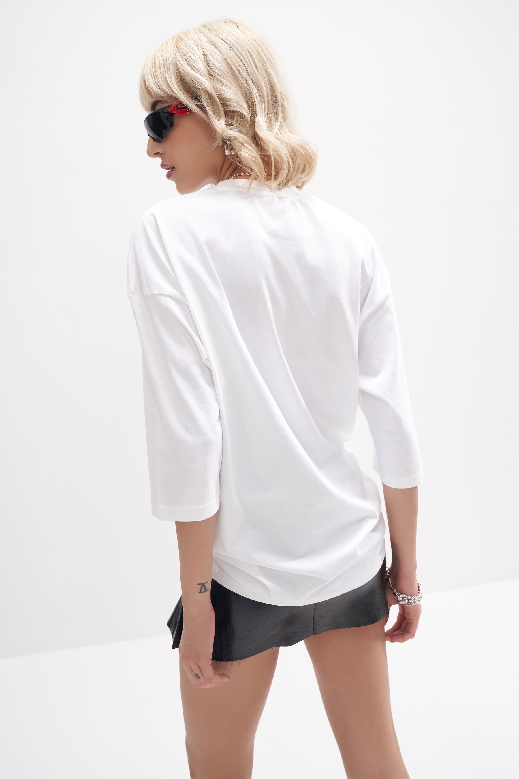 HOT - Signature Oversized Unisex T-shirt - White