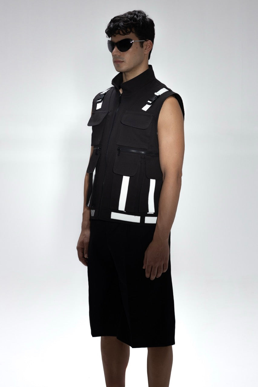 Strukt – Utility Tech Vest