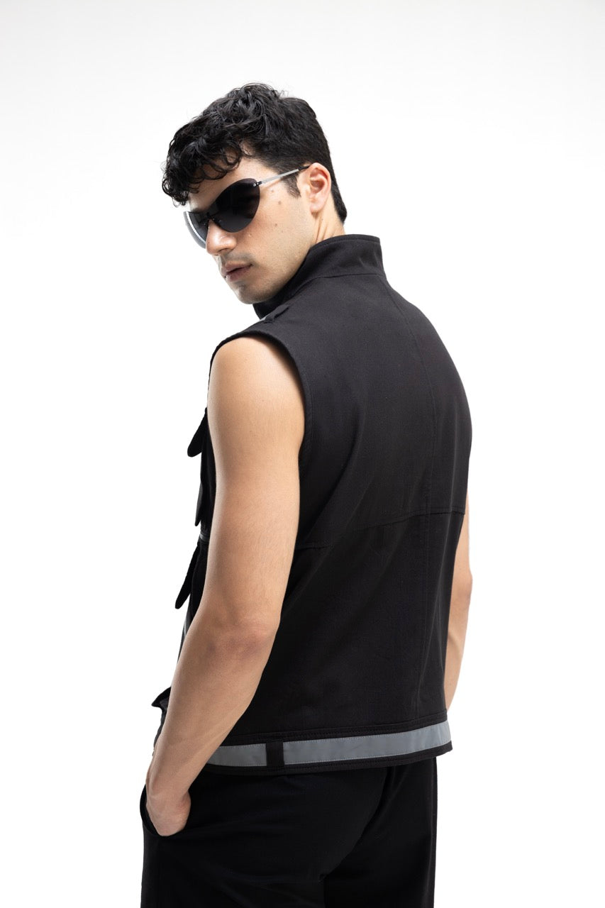 Strukt – Utility Tech Vest