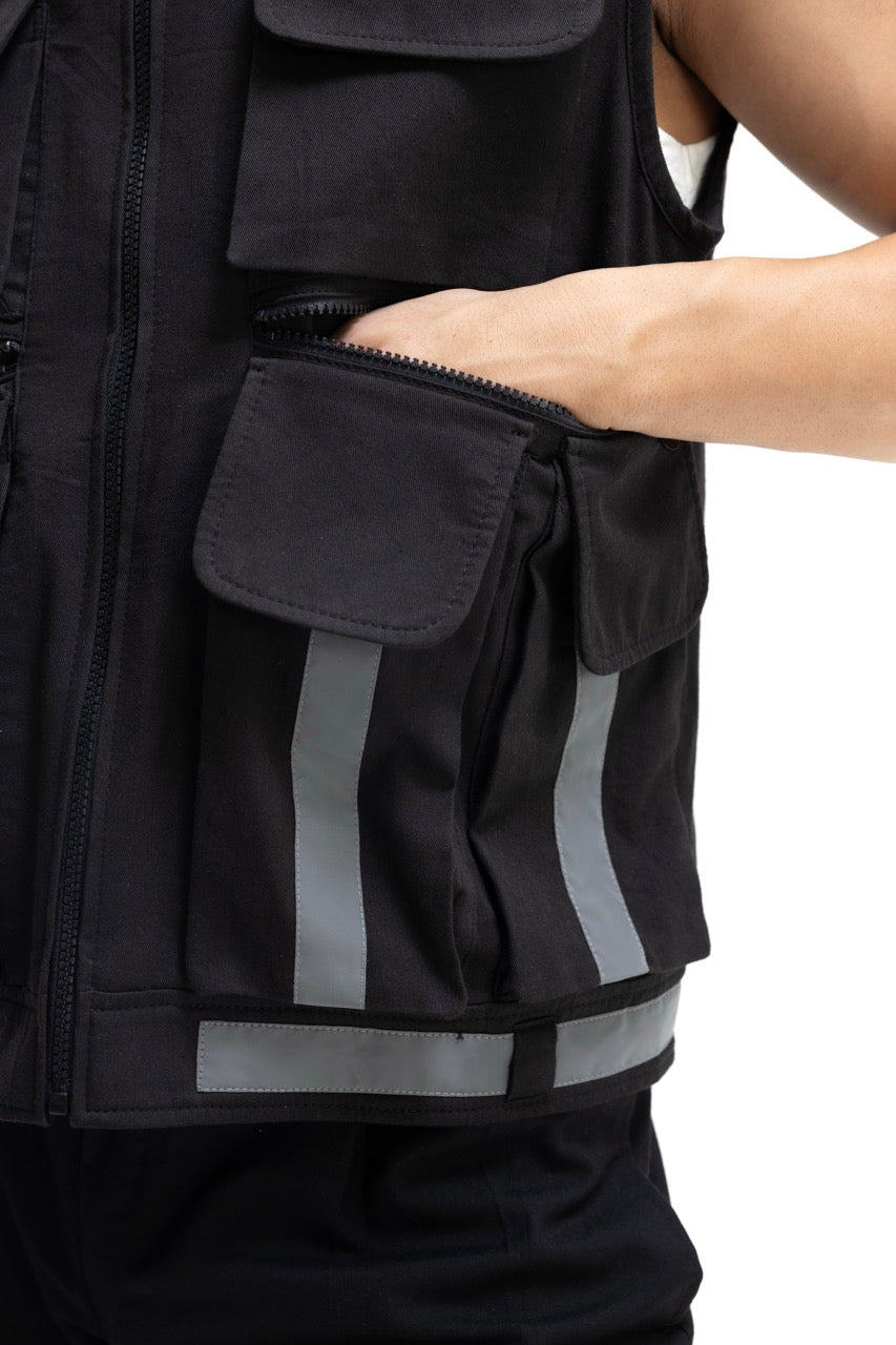 Strukt – Utility Tech Vest