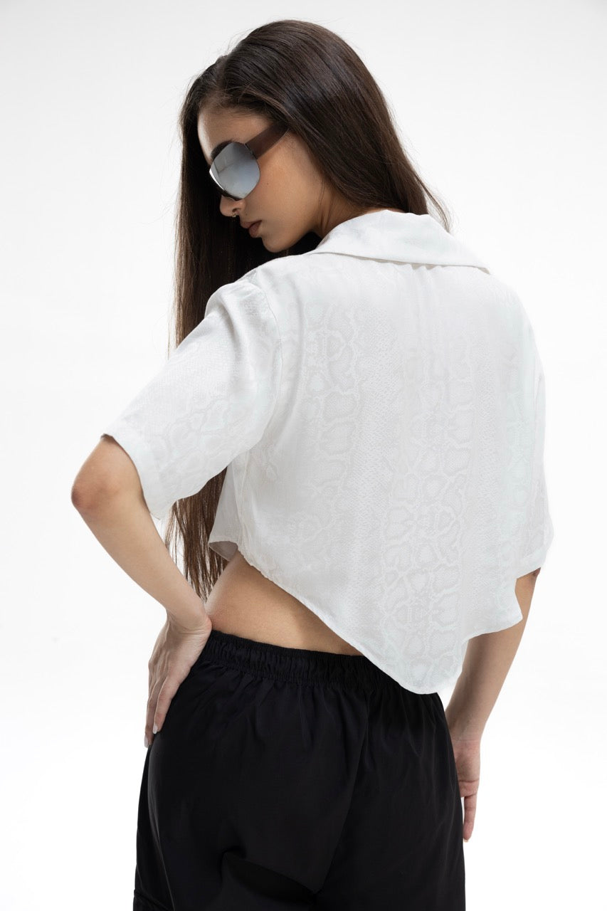 Scalesync – Cropped Shirt