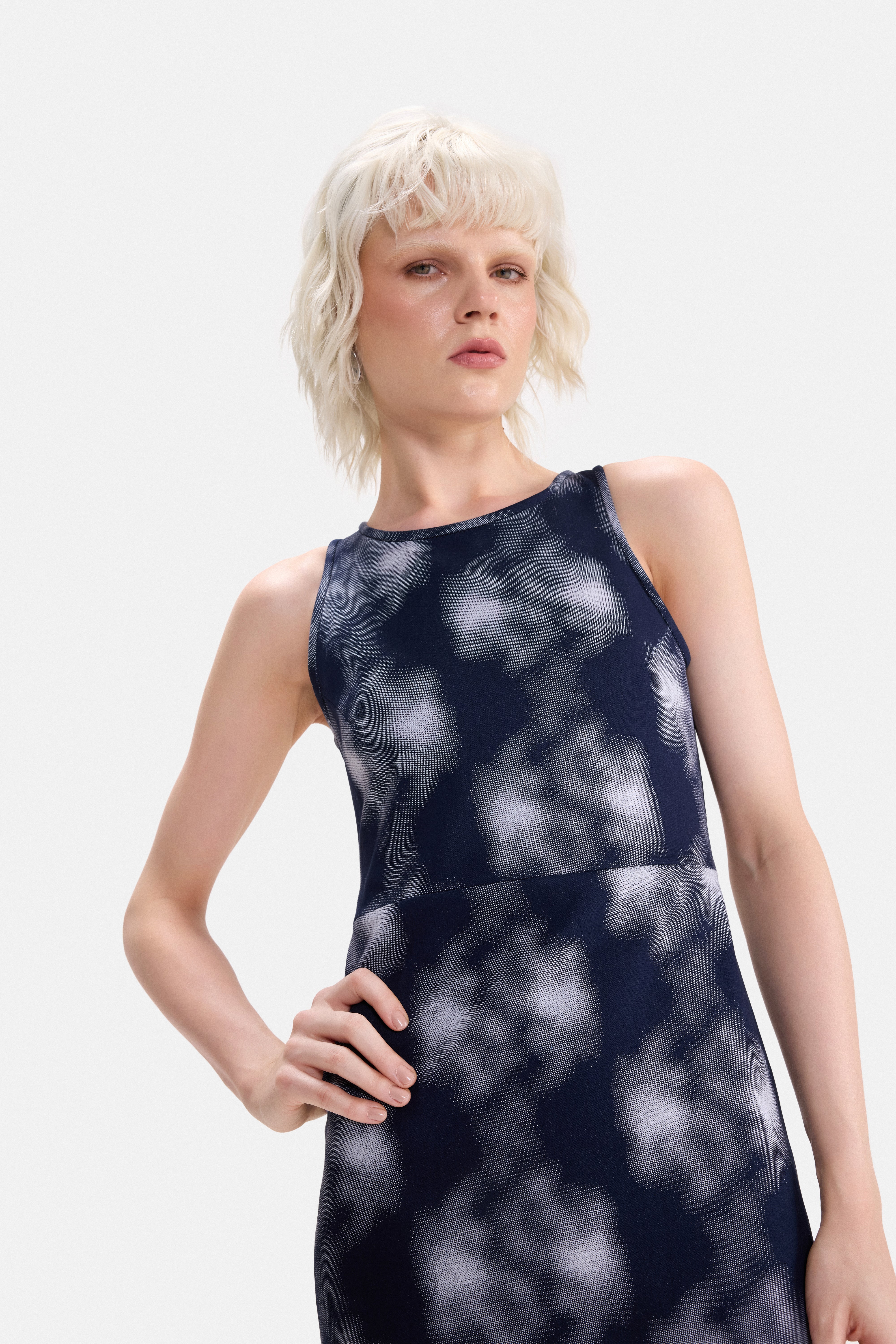 GONE GIRL - SMOKE DIFFUSION DRESS