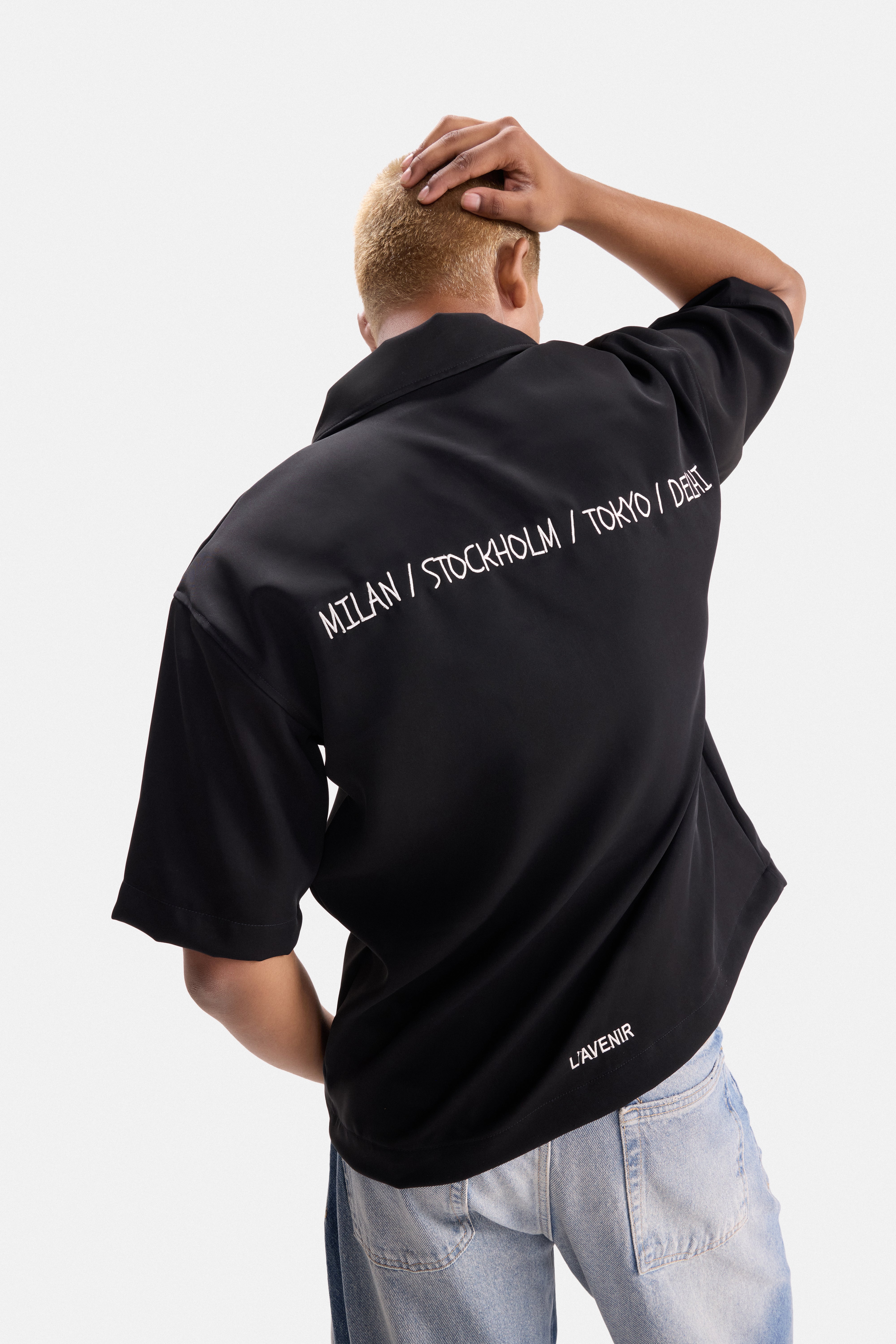 WORLD TOUR - BLACK BOWLING SHIRT
