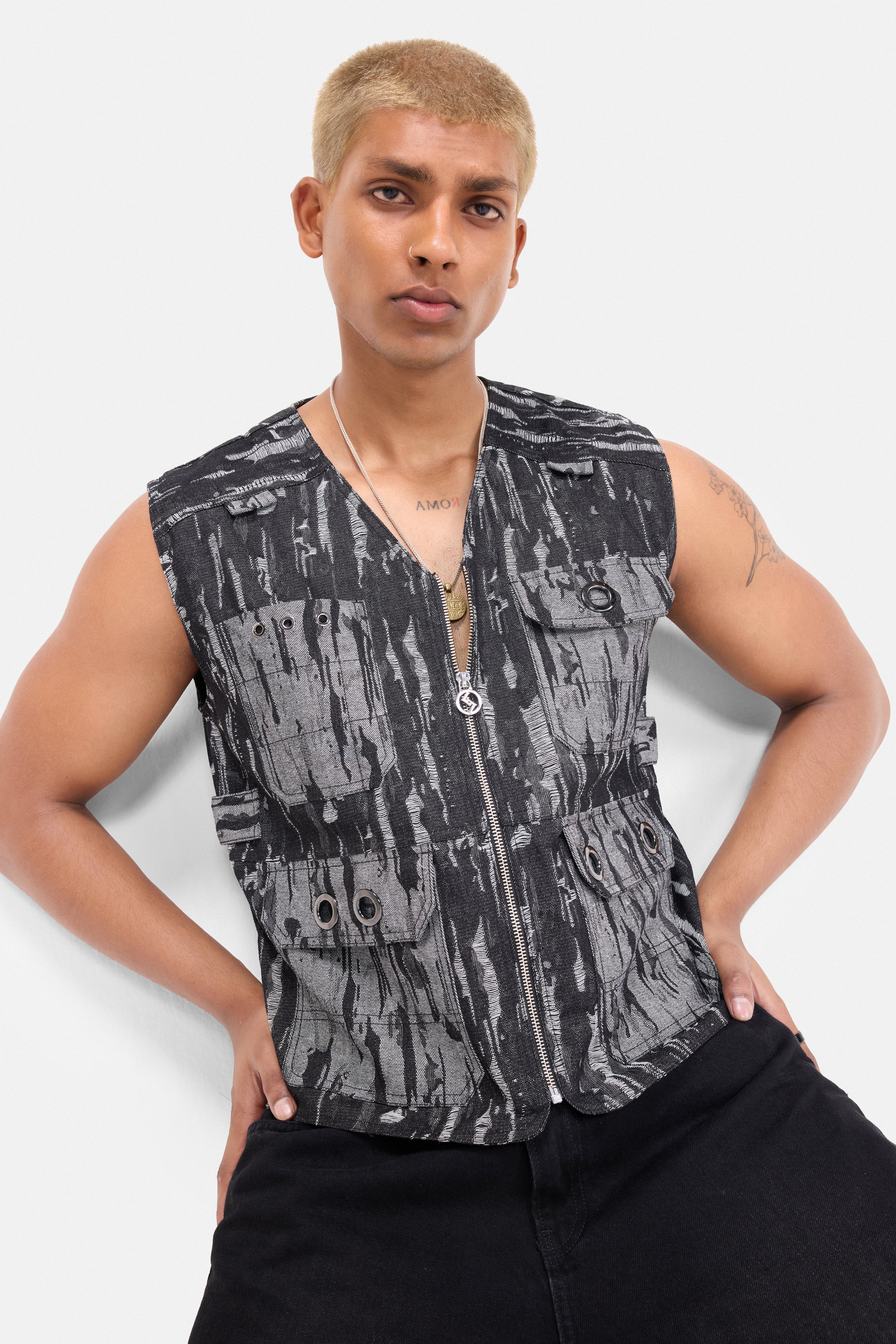 RIOT - ABSTRACT UTILITY GILET