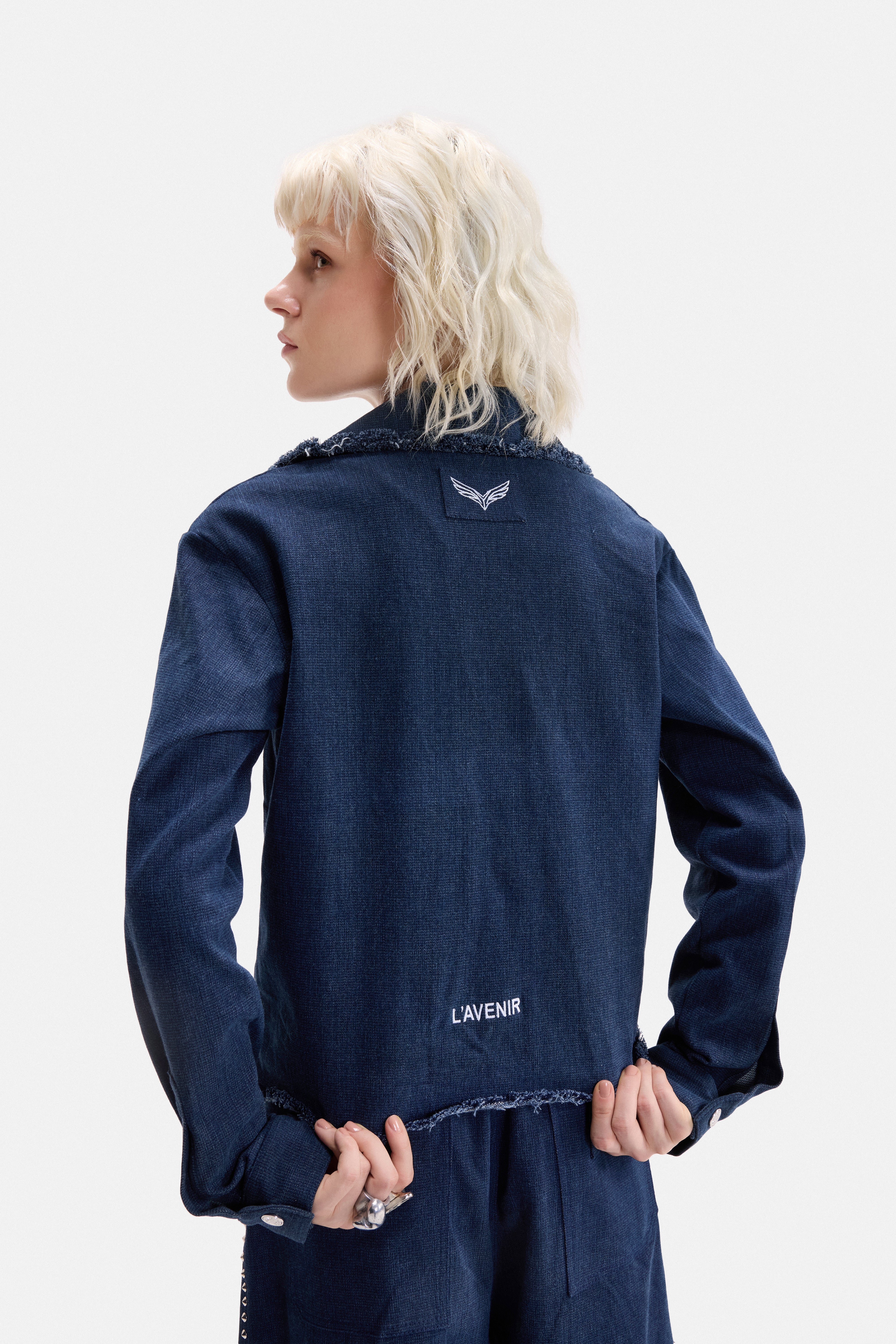UNDONE – Frayed Denim Blazer