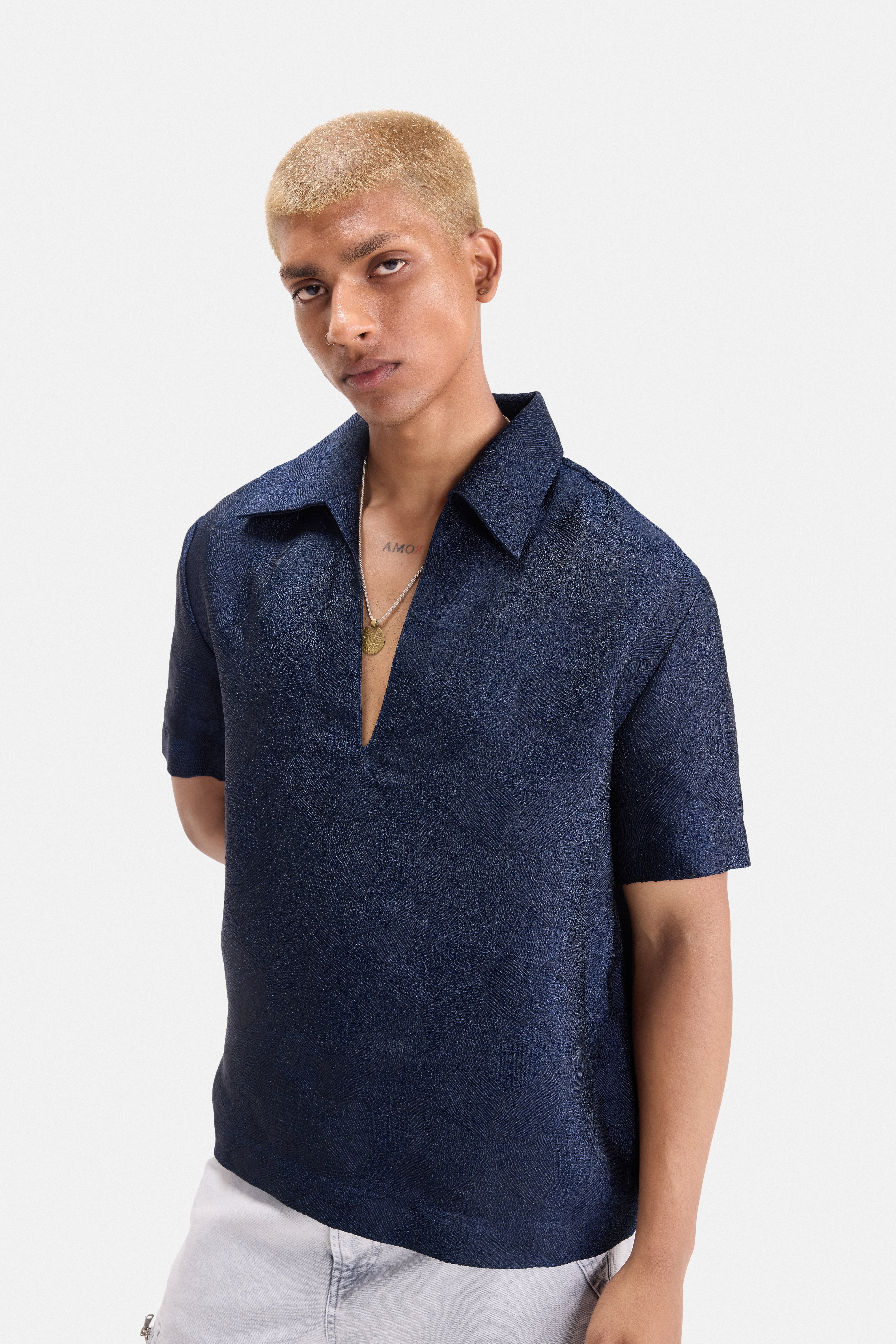 AZURE– Textured Resort Shirt