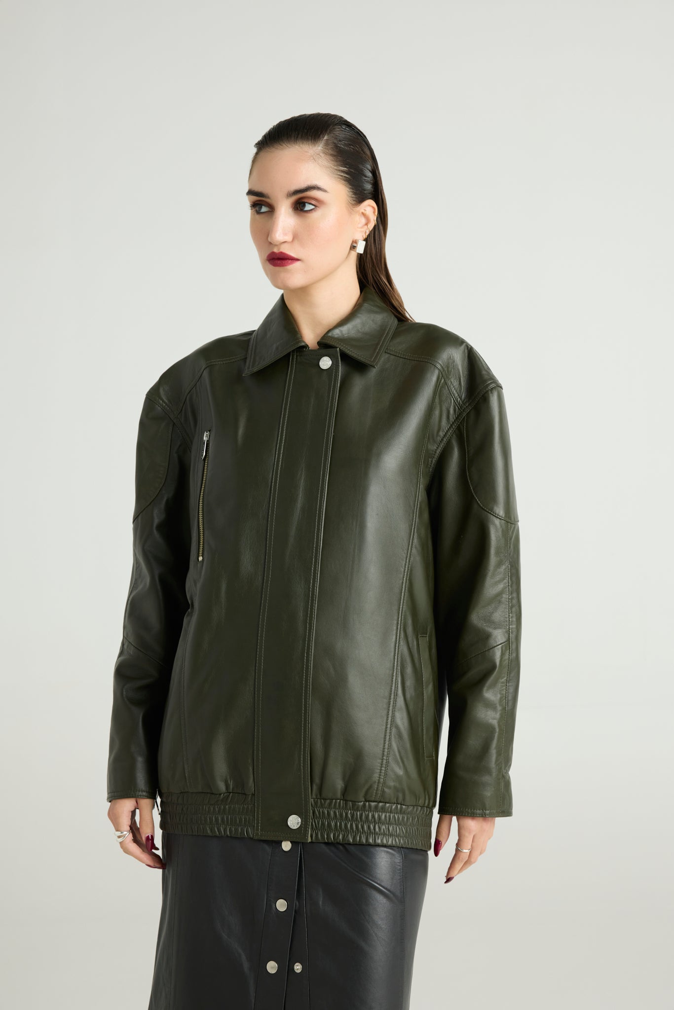 LORD - STATEMENT LEATHER BOMBER - Olive