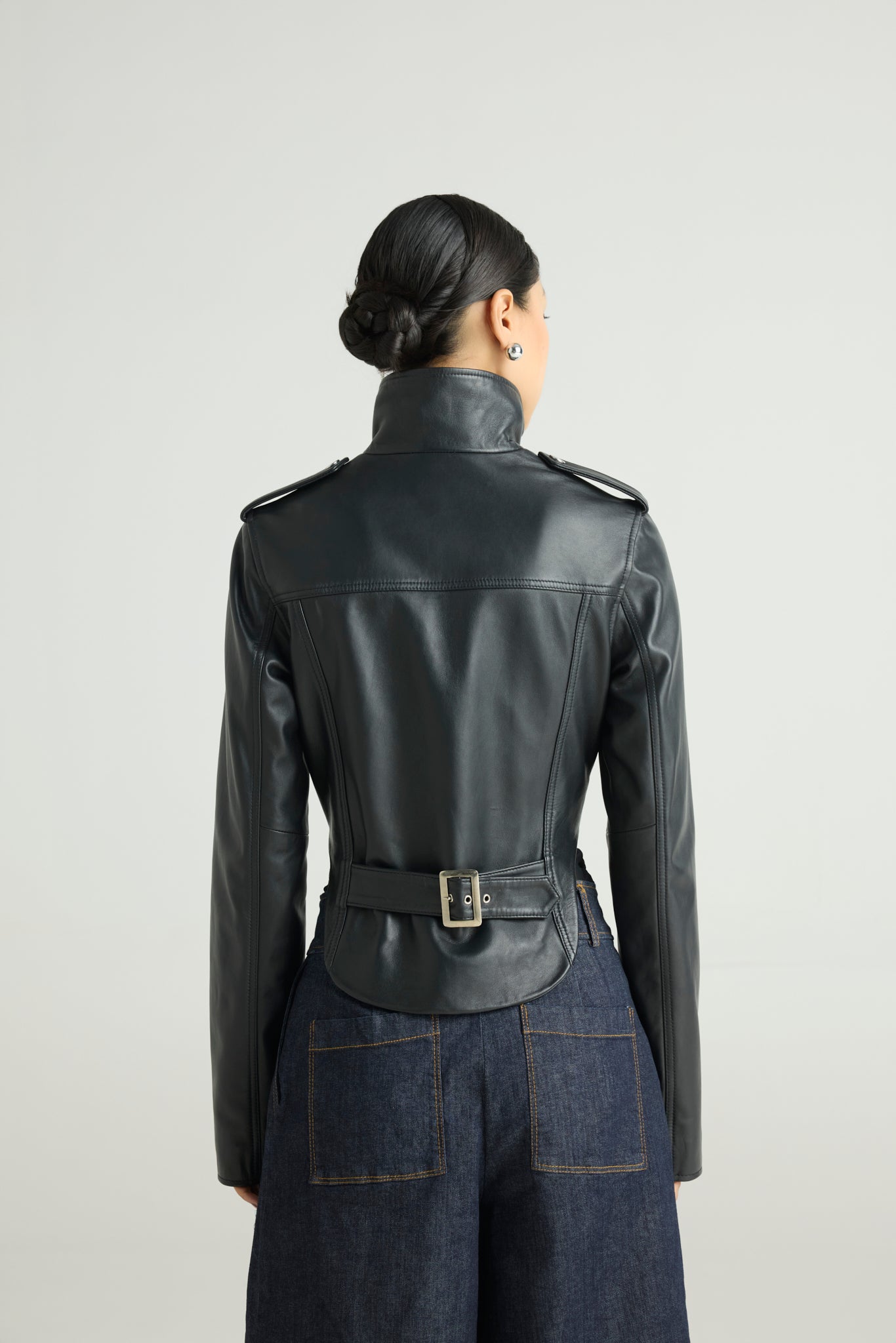 VIXEN — CROPPED LEATHER POWER JACKET