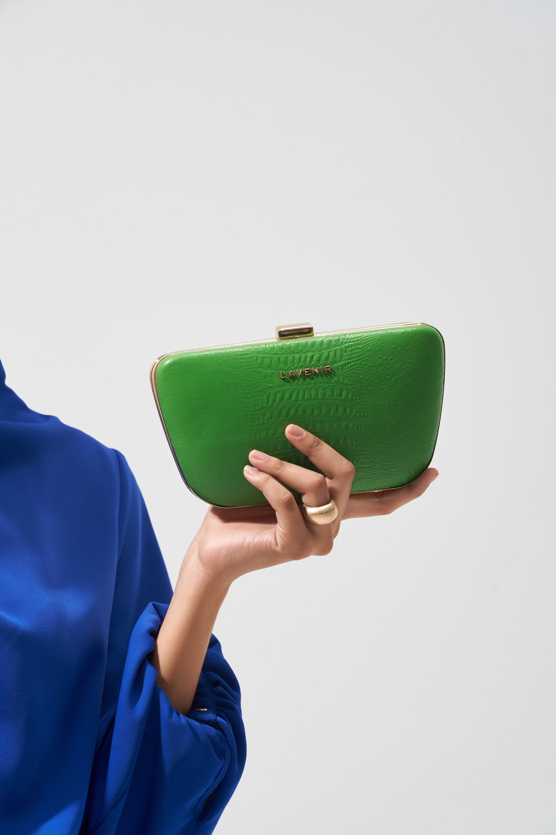 Camila - Leather Box Clutch Bag - Croco Lawn Green